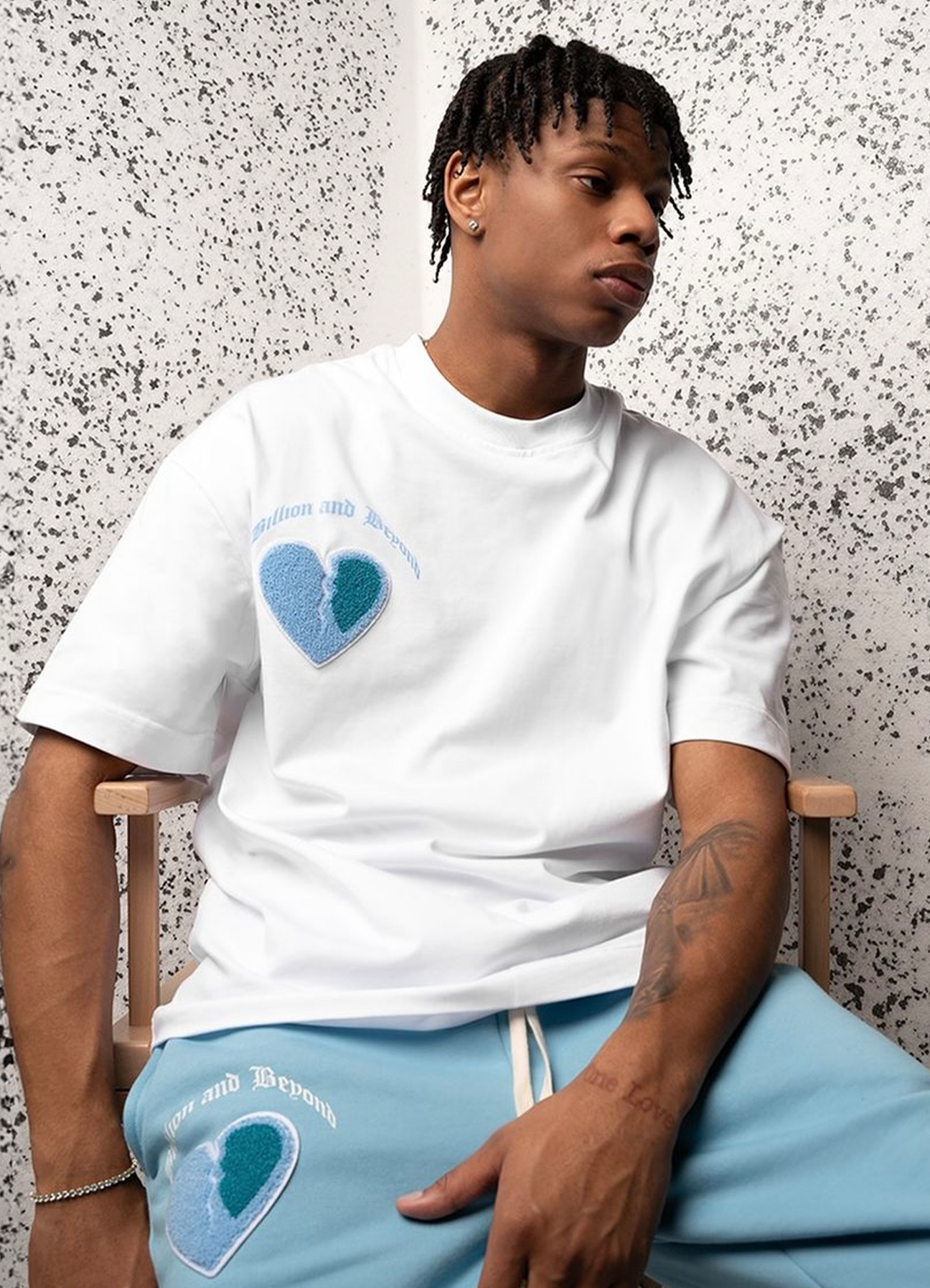 CRACK HEART TEE WHITE/BABY BLUE